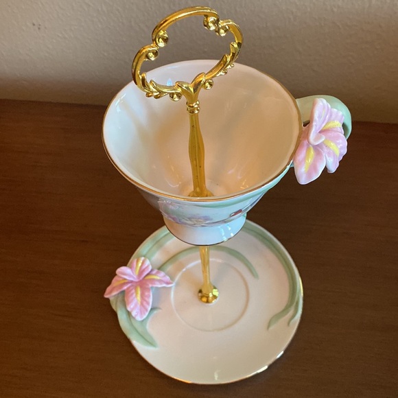 Teacup Saucer Daffodil Concerto Lena Liu Delicate Jewels Bradford Editions S797 - Picture 5 of 7